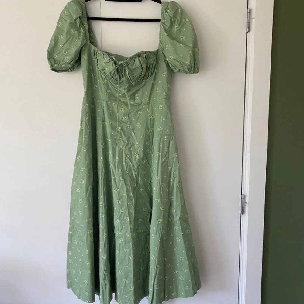 House of CB - Tallulah (milkmaid style dress) - Picture 3 of 5